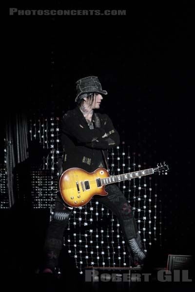 GUNS N' ROSES - 2010-09-13 - PARIS - Bercy - 